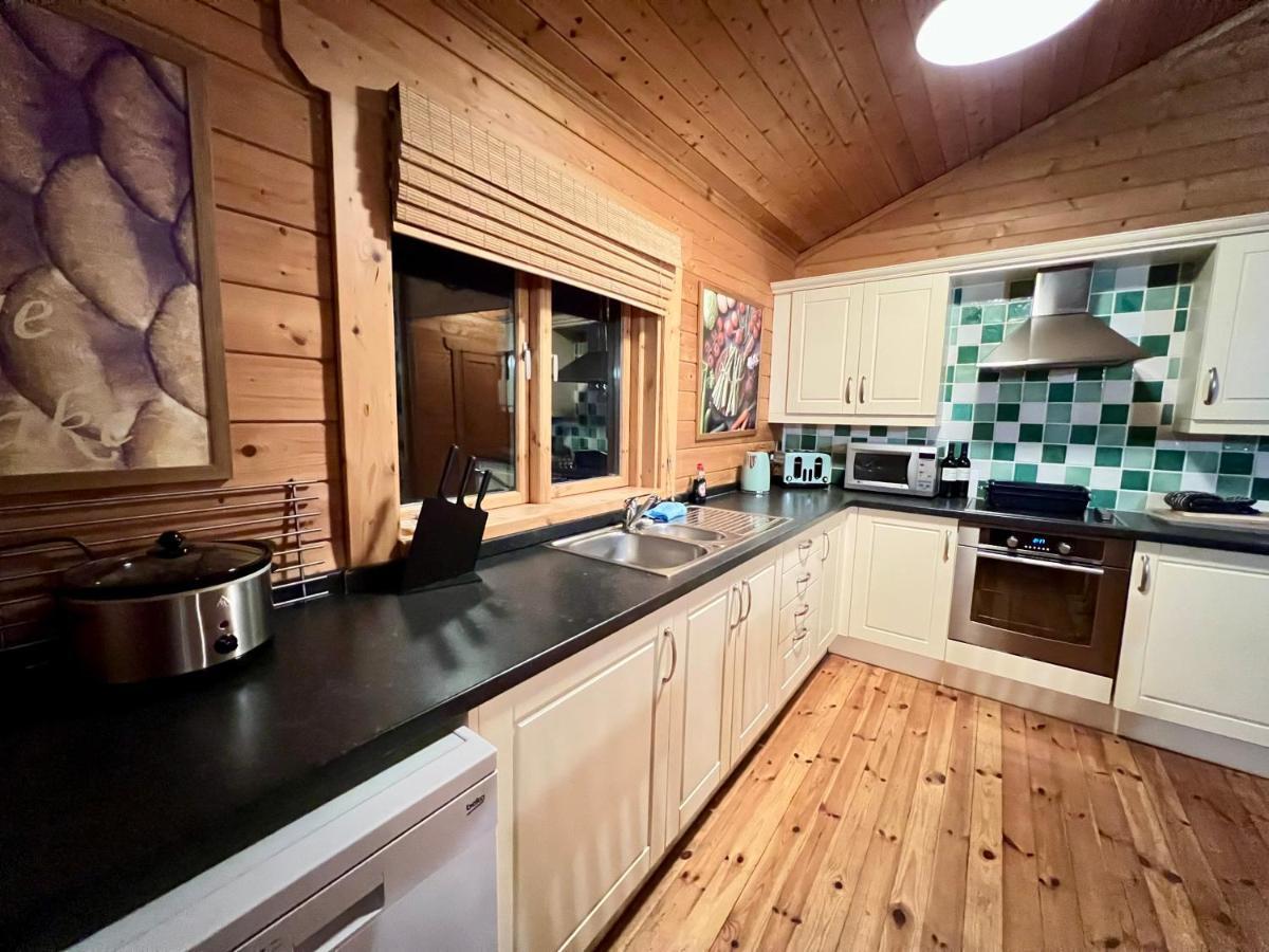 Tufty Lodge, Lake Pochard Lodge 9 Южен Сърни Екстериор снимка